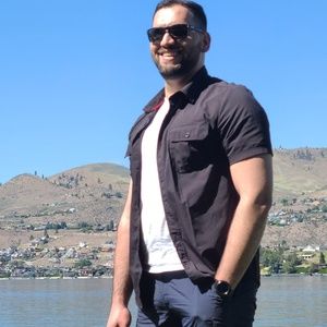 Meet your Posher, Luay